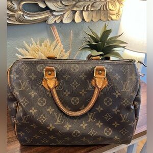 SOLD🤎🔥Louis Vuitton 🔥🤎 Authentic Vintage Speedy 30